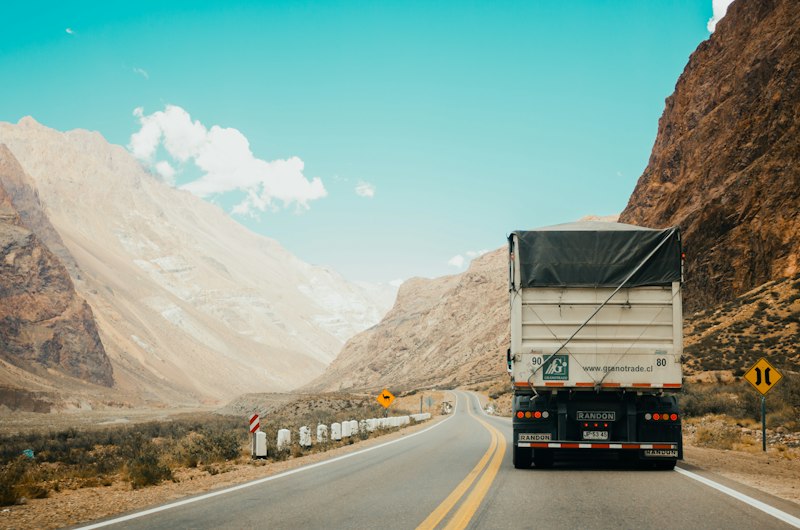 Logistique lourde camions Congo